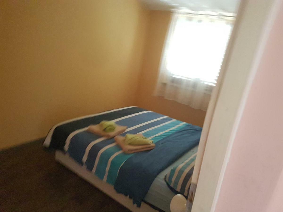 דירות Sveti Vid-Miholjice Apartman Vil מראה חיצוני תמונה
