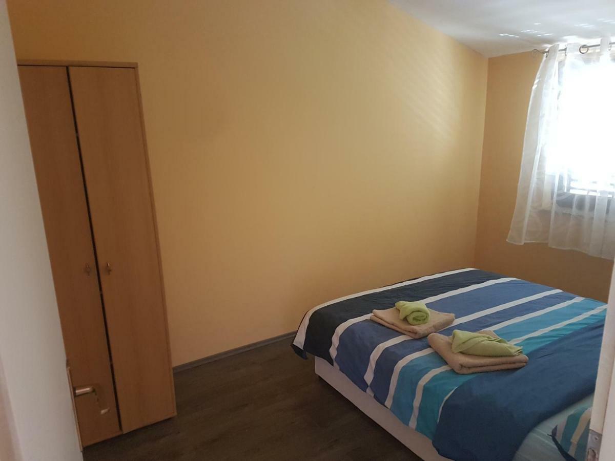 דירות Sveti Vid-Miholjice Apartman Vil מראה חיצוני תמונה
