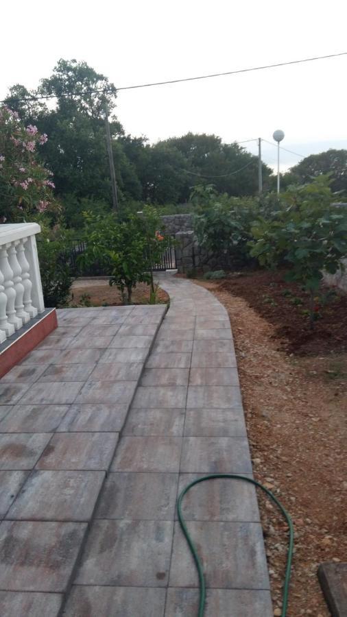 דירות Sveti Vid-Miholjice Apartman Vil מראה חיצוני תמונה